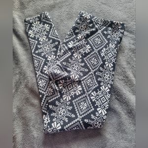 🌻 3/$15. Time and Tru leggings for women. Size medium.